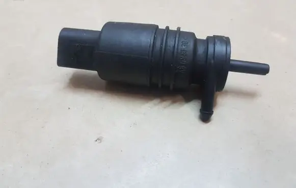 Mercedes-Benz ML W163 Windscreen/windshield washer pump