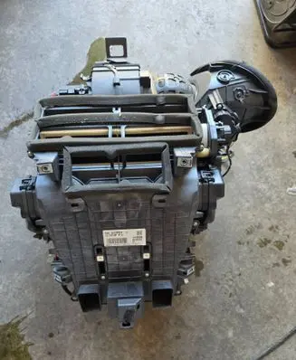 Peugeot 208 II Interior heater climate box assembly 9829049380 107500466 0001006509
