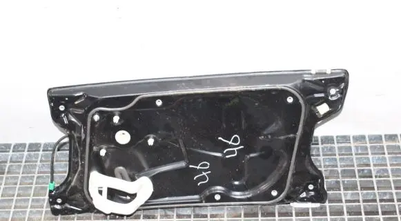 Land Rover Discovery 3 - LR3 Front door electric window regulator D2R5A994730 994730