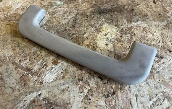 Audi A6 S6 C5 4B Front interior roof grab handle 4B0857608