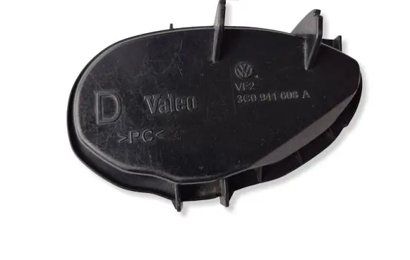 Volkswagen PASSAT B6 Headlight/headlamp dust cover 3C0941608A