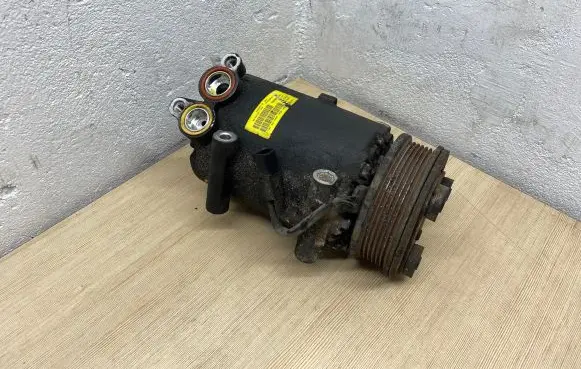 Ford Mondeo MK IV Air conditioning (A/C) compressor (pump) AV6119D629DB