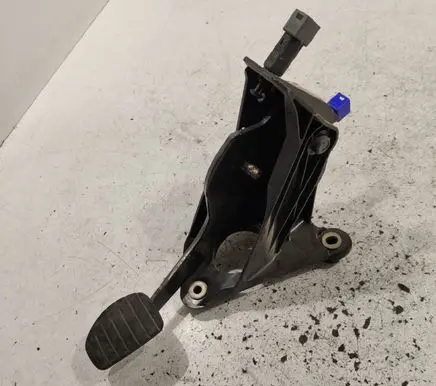 Clutch pedal
