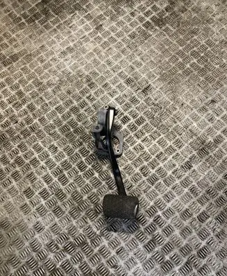 Mercedes-Benz E W211 Brake pedal 2112901519 A2112901519