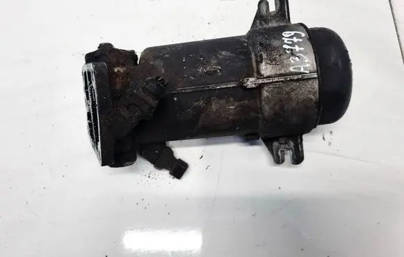 BMW 5 E39 Oil filter cover 