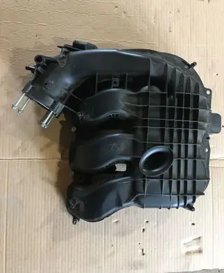 Dodge Challenger Intake manifold 05184070AK 04850753