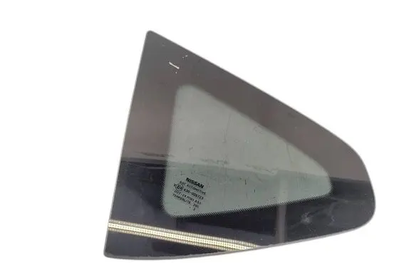 Nissan Qashqai Rear door window glass 83313JD01A 43R006723 DOT24M101AS3