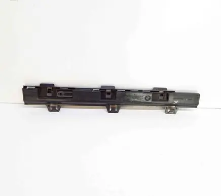 Sill/side skirt trim