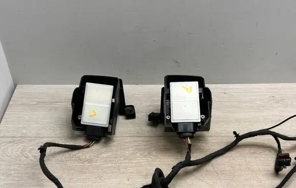 Porsche Cayenne (9Y0 9Y3) Blind spot module PAA907566E 9Y0907510 9Y0907510A