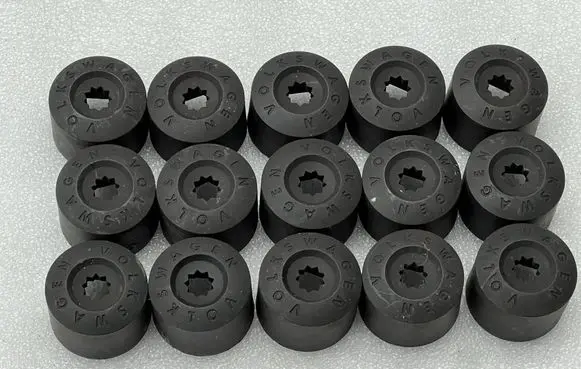 Volkswagen T-Roc Wheel nut cap/cover 1K0601173