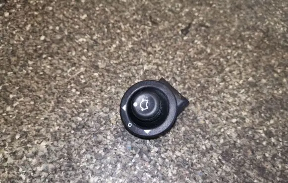 Ford Mondeo Mk III Wing mirror switch 93BG17B676BA