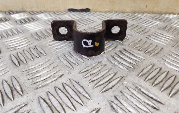 Jaguar XF X250 Sway bar bush bracket, rear 8W834A047AA