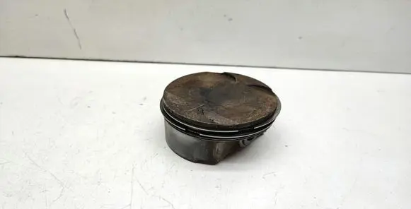 BMW 5 E60 E61 Piston 