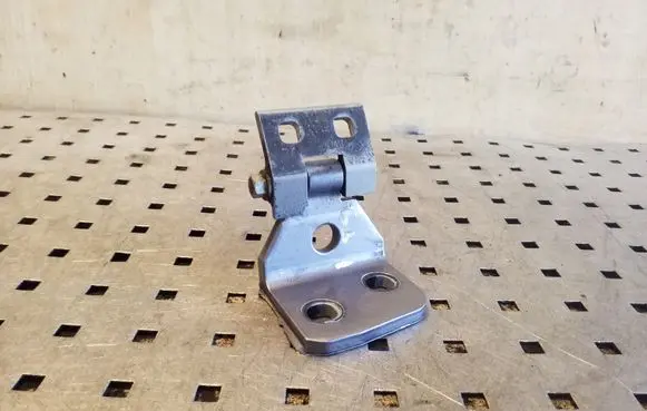 BMW X3 E83 Rear door lower hinge 3402821