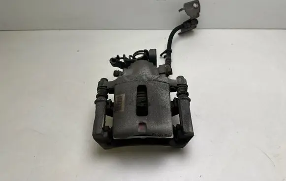 Ford Mustang V Rear brake caliper K361I