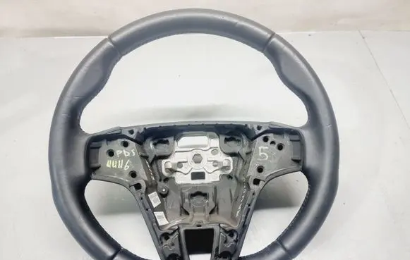 Volvo V40 Cross country Steering wheel 31250592 31470183
