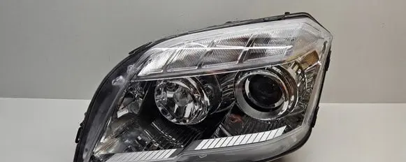 Mercedes-Benz GLK (X204) Headlight/headlamp A2048207459 MB247