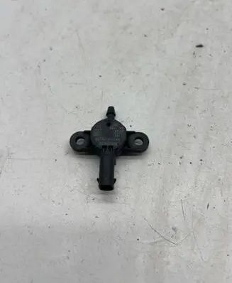 Jaguar XE Airbag deployment crash/impact sensor GX7314B750AB 150526