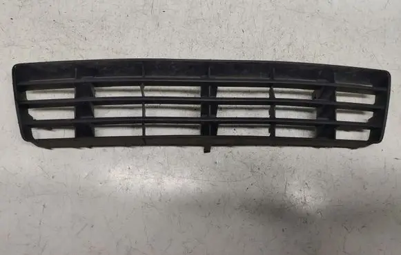 Audi A6 S6 C5 4B Front bumper lower grill