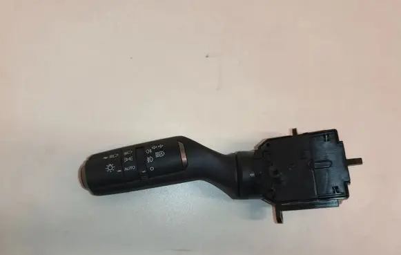 Lexus RX V Light switch 76300