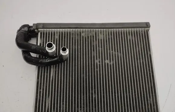 Audi A7 S7 4G Air conditioning (A/C) radiator (interior) 