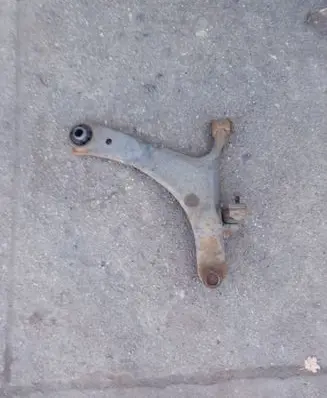 Subaru Legacy Front lower control arm/wishbone