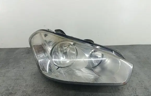 Ford C-MAX I Headlight/headlamp 