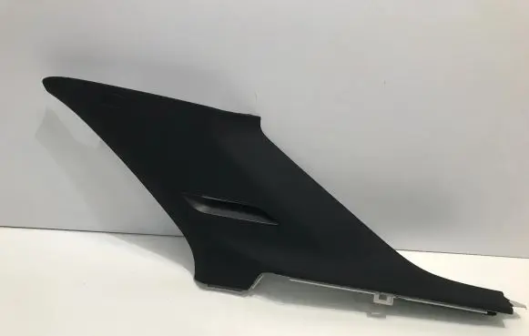 Mercedes-Benz GLE W167 (C) pillar trim A1676909404 A1676909204