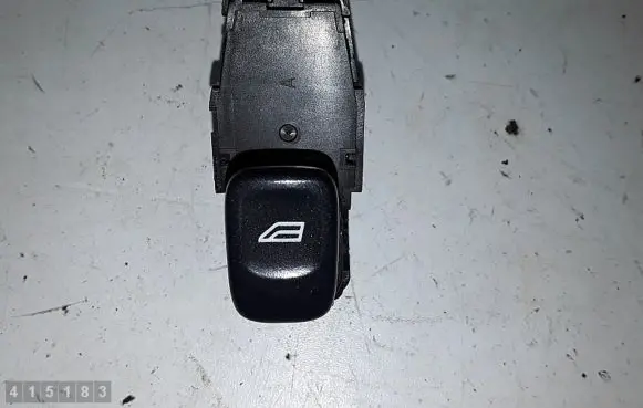 Volvo V70 Electric window control switch