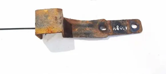 Chrysler Sebring (ST-22 - JR) Engine mounting bracket