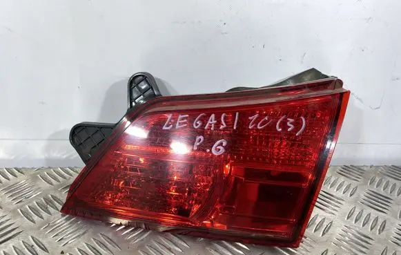 Subaru Legacy Tailgate rear/tail lights 23620073