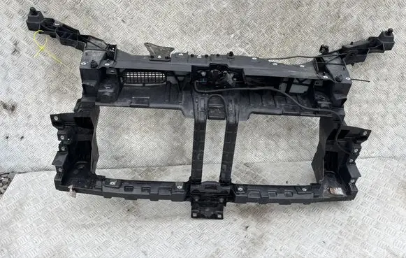 Renault Master IV Front bodywork piece WZMOCNIENIE
