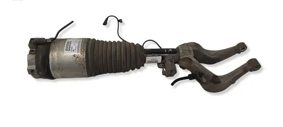 Volvo XC90 Front air suspension shock absorber 31476850