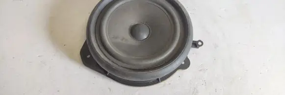 Audi A3 S3 8P Front door speaker 8P0035411 8E0035411