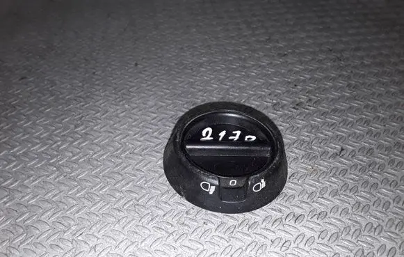 Renault Kangoo I Headlight level height control switch 8200128309