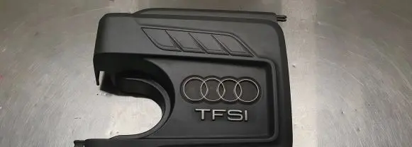 Audi A3 S3 8V Engine cover (trim) 04E103925B