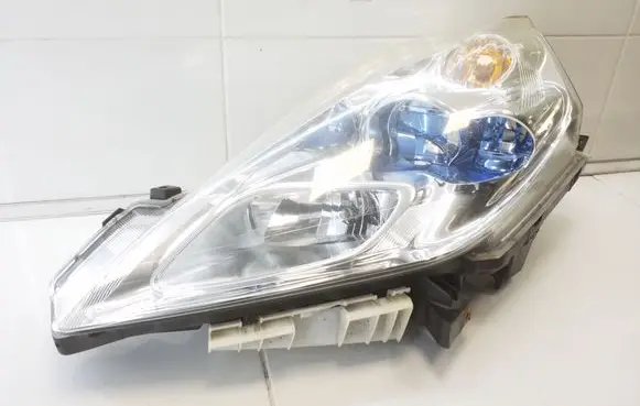 Nissan Leaf I (ZE0) Headlight/headlamp 260603NL5A A1M1300000