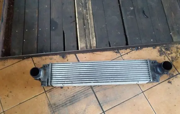 Volvo V60 Intercooler radiator 31338475
