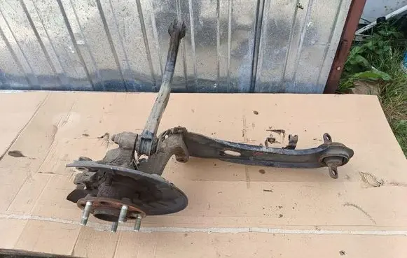 Hyundai i30 Stub axle 55101-g4aa0