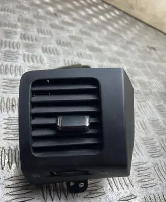 Toyota Land Cruiser (J120) Dashboard side air vent grill/cover trim 5566060140 5566060150 6556420150
