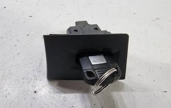 BMW 3 E90 E91 Ignition lock 10862510 6954719 00040510