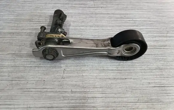 Mini Cooper Countryman R60 Alternator belt tensioner 7534398 7571015