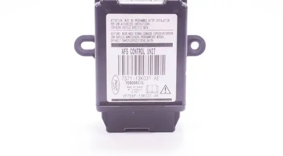 Ford Mondeo MK IV Light module LCM 7S7113K031AE VP7EKF13K031AK