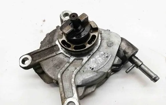 Toyota RAV 4 (XA30) Vacuum pump VAPEC19S