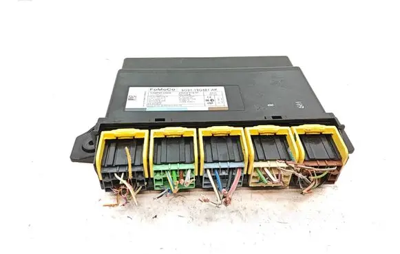 Jaguar XF X250 Comfort/convenience module 6G9119G481AK 5WK49167K