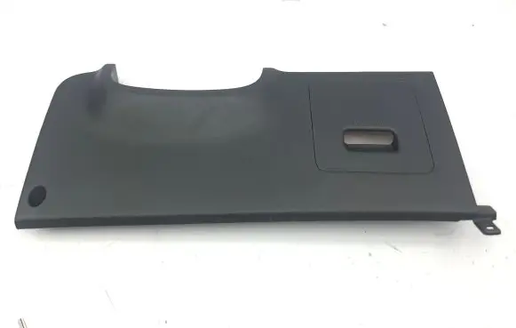 Dashboard lower bottom trim panel
