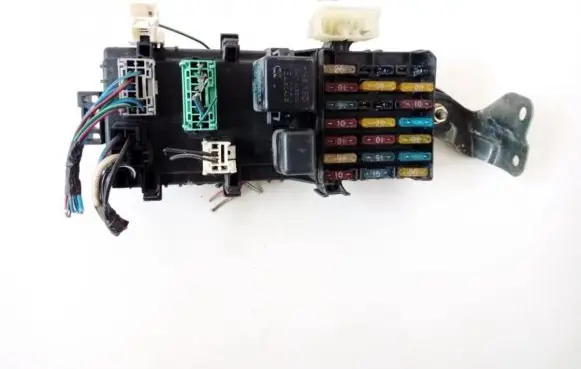 Mitsubishi Colt Fuse box set