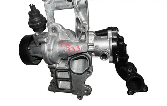 BMW 3 G20 G21 Water pump 2805718
