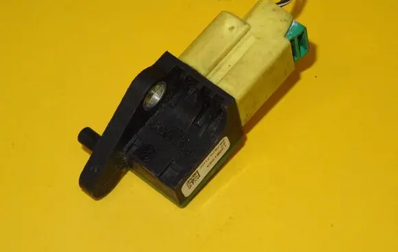 Volkswagen Touran I Airbag deployment crash/impact sensor 5N0959351