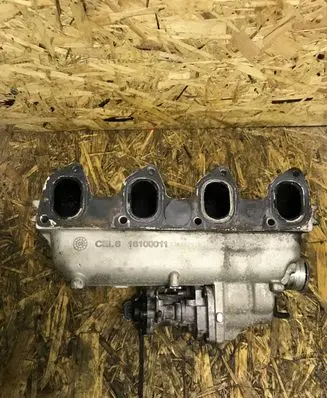 Ford Mondeo MK IV Intake manifold 1610011